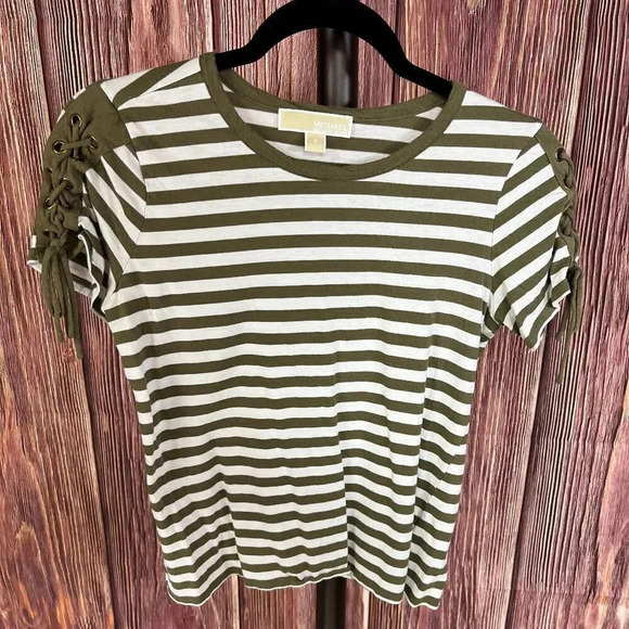 Michael Kors Olive Green short sleeve t-shirt in Ladies size S - Picture 1 of 4